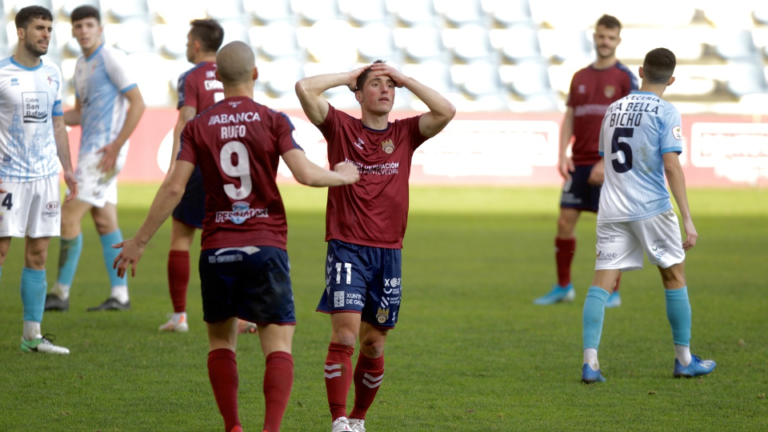 Jorge Fernández abandona el Pontevedra CF