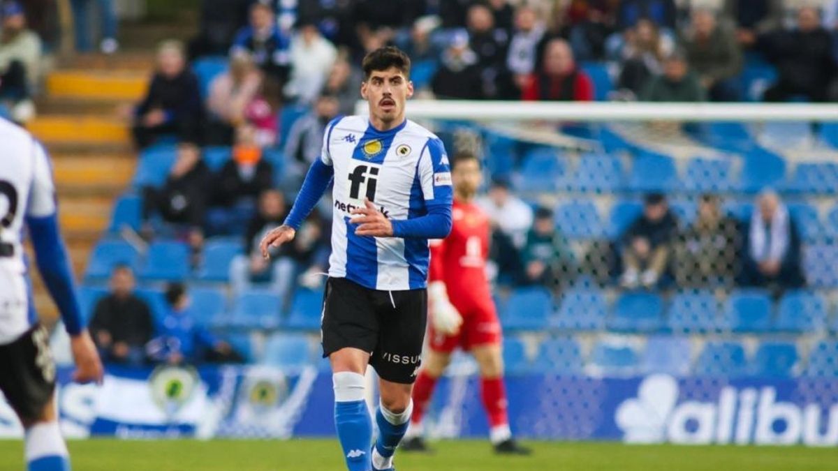 Antonio Montoro completa la defensa granate