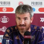 Rubén Domínguez durante la rueda de prensa previa al Pontevedra - AD Mérida